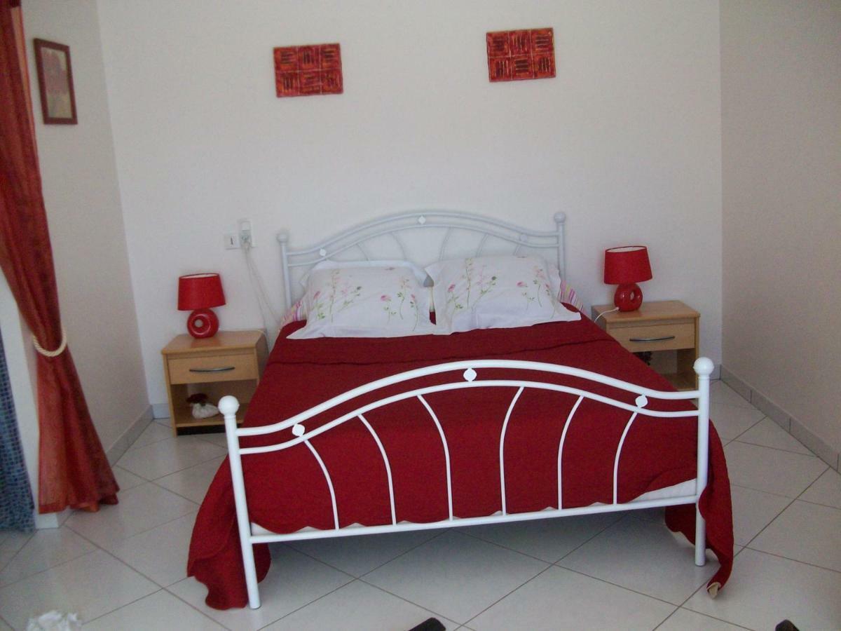Chambres D'Hotes La Belle Taille Lassay-les-Chateaux Екстериор снимка